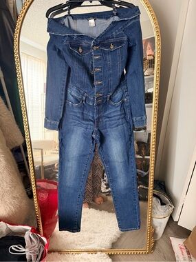 VENUS Dark Blue Off-Shoulder Denim Jumpsuit